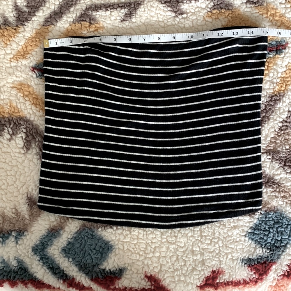 Black and white American Eagle tube top size L